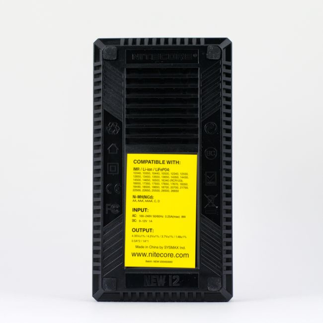Зарядное устройство Nitecore Intellicharger New I2 Зарядное устройство Nitecore Intellicharger New I2